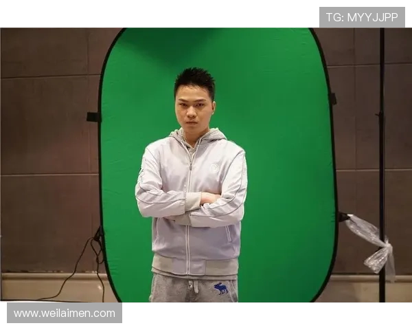 JDG战队在DOTA2比赛中的防守反击策略分析与成败得失探讨