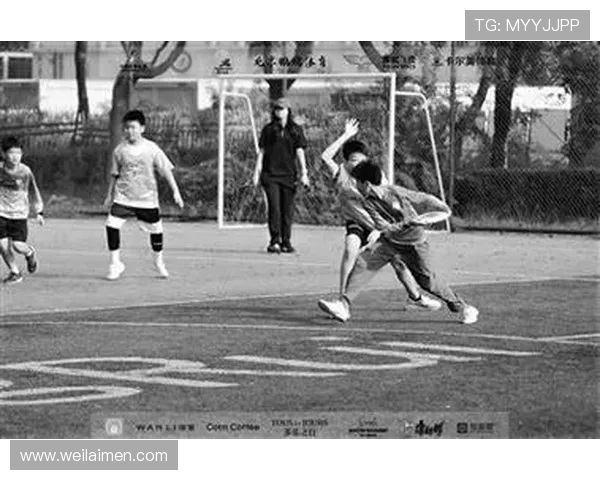 北京飞盘队在世界滑板锦标赛中的灵活性表现引发热议与关注