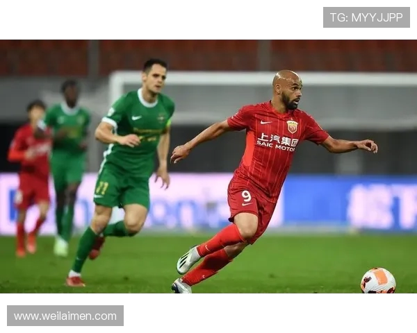 南京足球队与上海足球队耐力对决赛后分析与反思