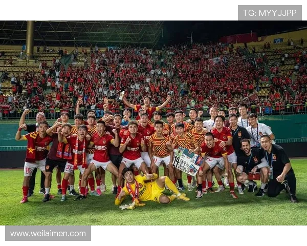 广州足球队在城市联赛中的团队协作表现分析与点评