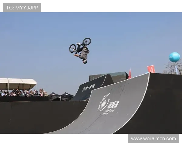 成都极限运动队的逆袭之路：探索城市极限运动的新风潮与挑战