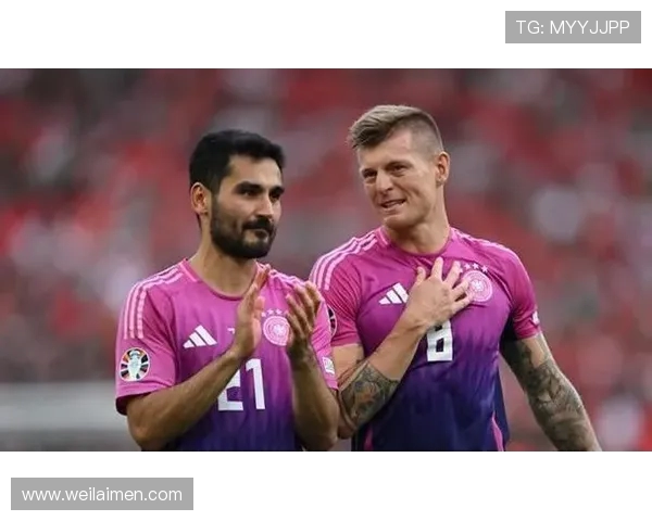 京多安的传奇旅程：从德甲新星到英超巨星的蜕变与荣耀