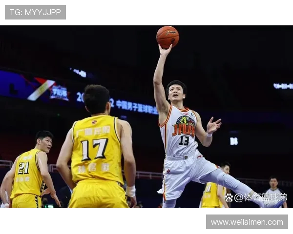 姜宇星的成长之路：从默默无闻到璀璨星辰的奋斗历程与心路历程